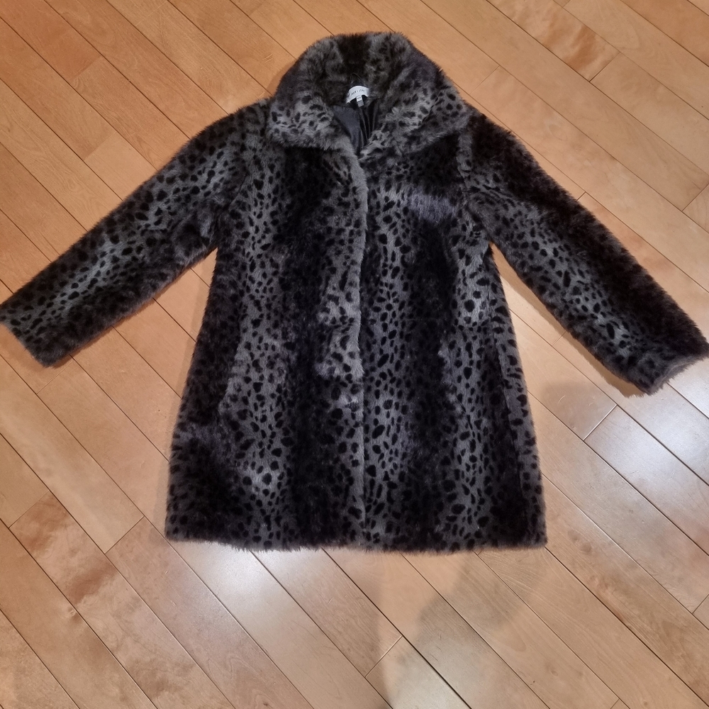 John + Jenn Faux Fur Leopard Print Coat